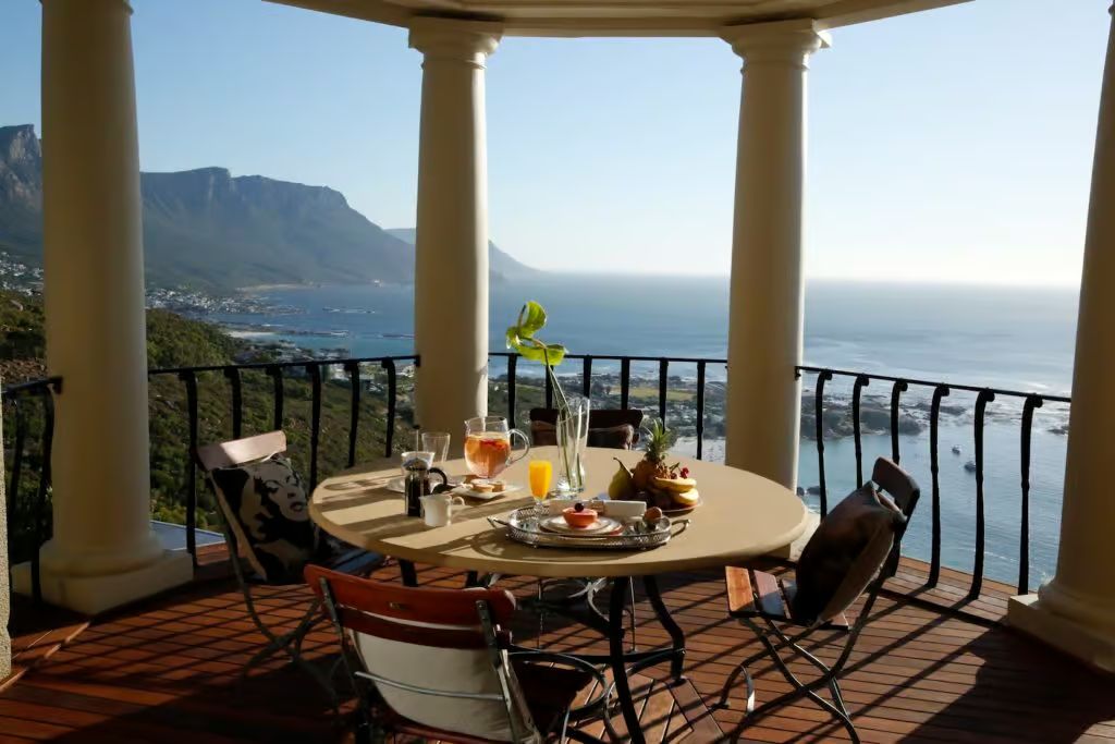 Breakfast on the balcony, the Twelve Apostles beyond