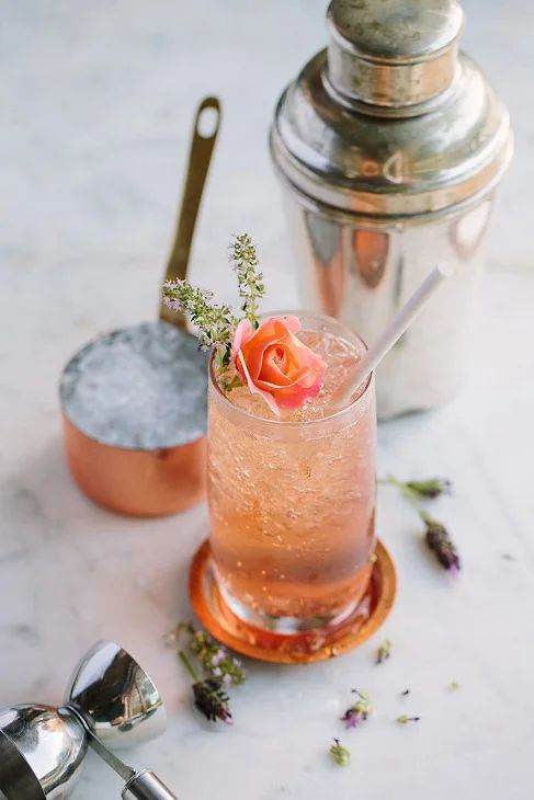 A garden cocktail before dinner